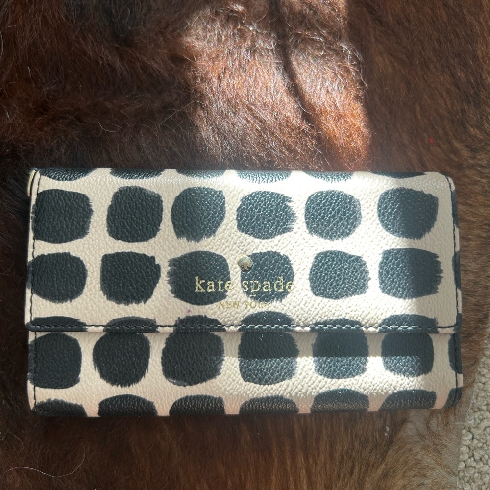 Kate Spade Black and Cream Polka Dot Card Holder